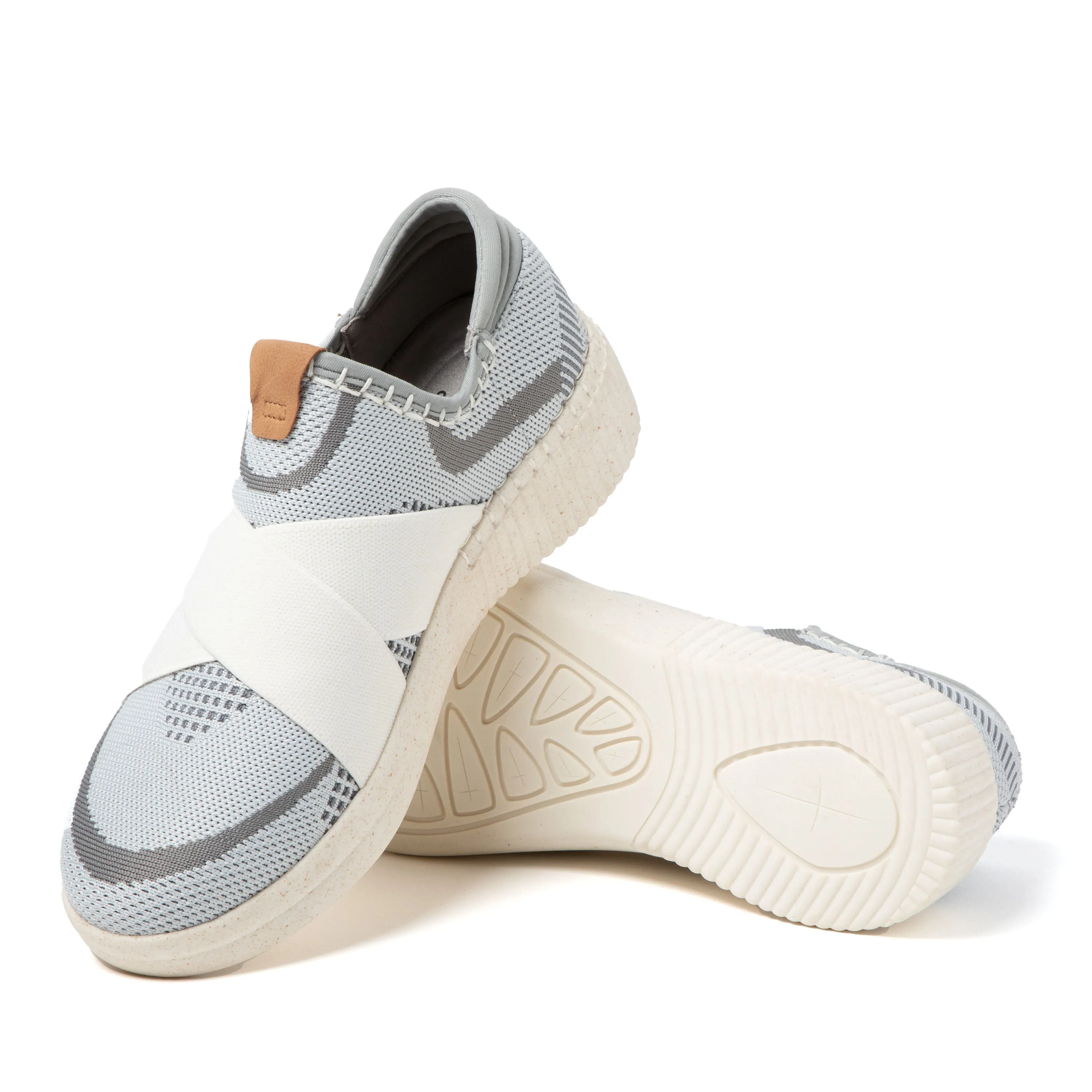 Dearfoams Women's Livie X Strap Knit Trainer Sneaker