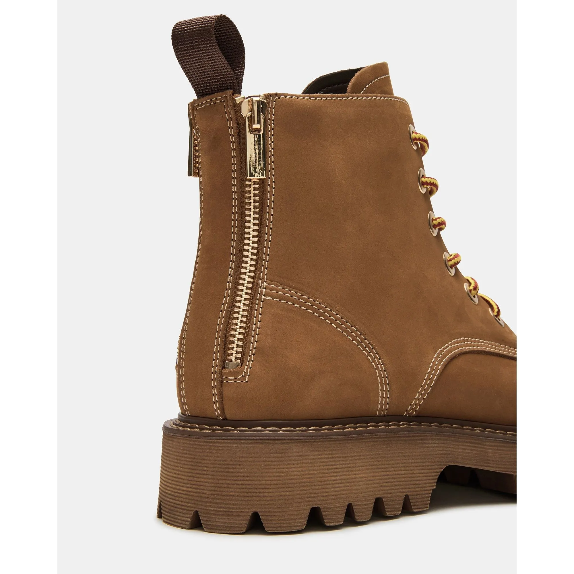 Fintan Wheat Nubuck