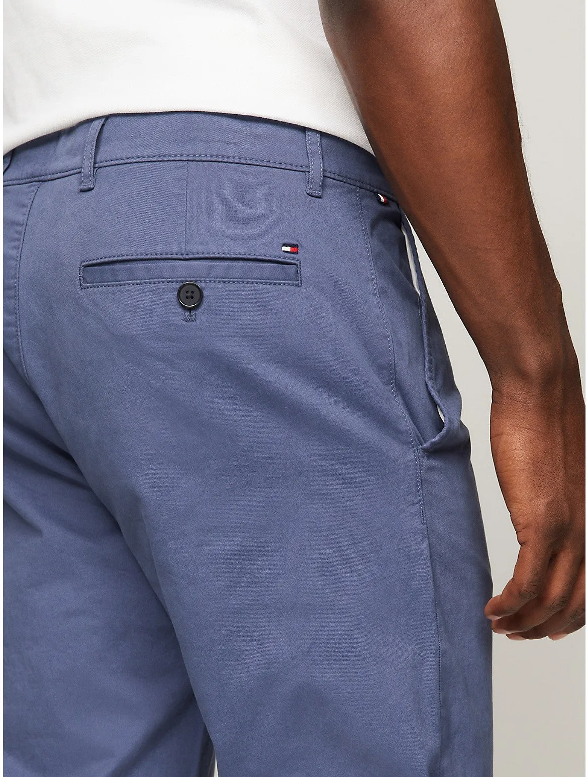 Tommy Hilfiger Men's Slim Fit THFlex Tommy Chino