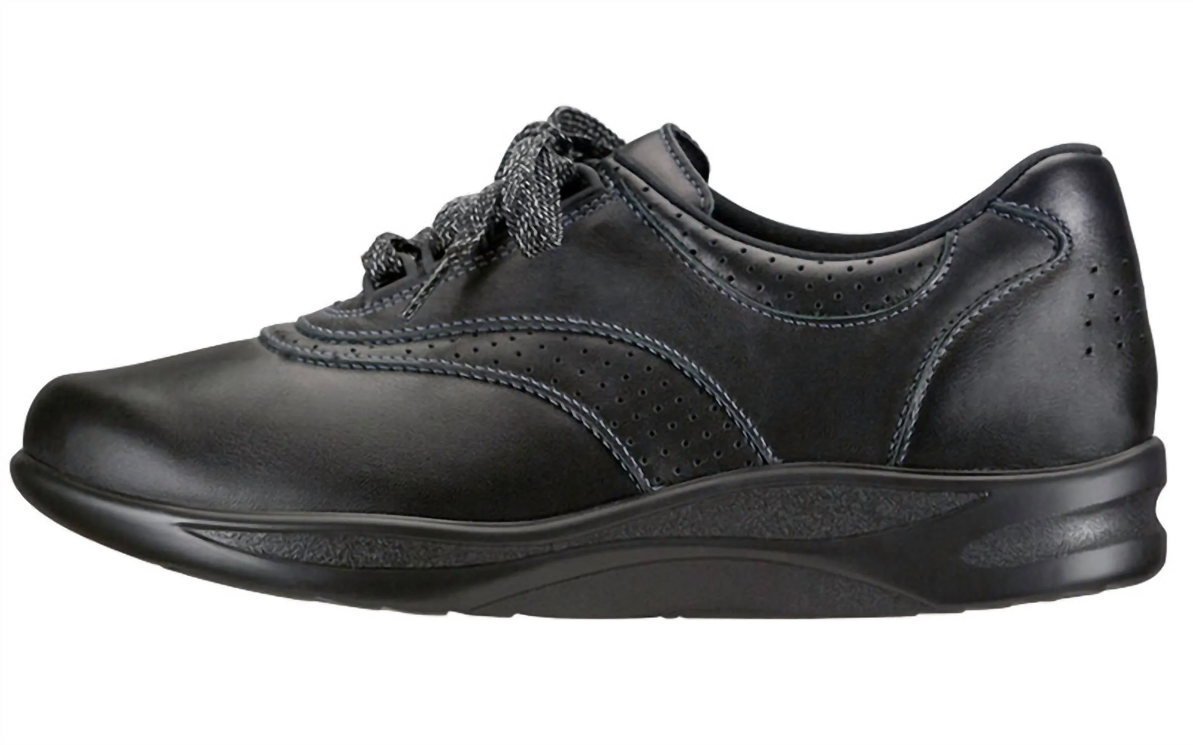Women's Walk Easy Walking Shoe - Medium Width In Black
